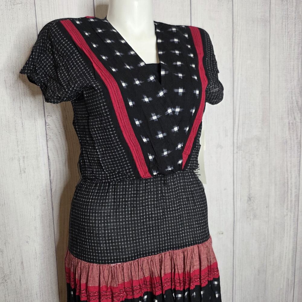 Vintage 80s Prairie Dress Black Red Rayon Tiered Midi Boho Cottagecore, sz 8 - Picture 2 of 7